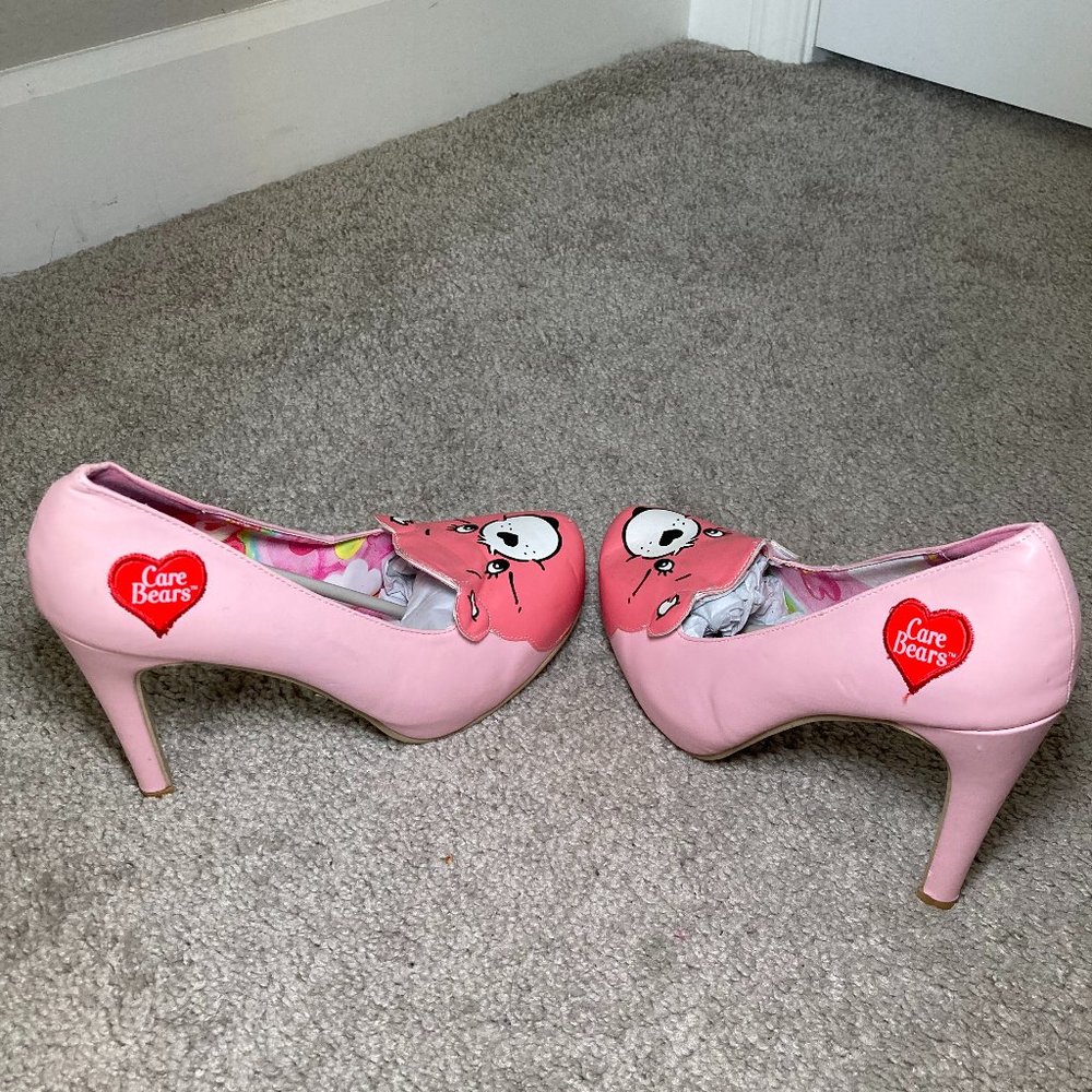 Iron Fist Women's Care Bear Stare Pump - Size 7